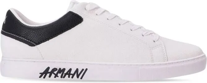 Armani Exchange logo-print low-top sneakers White